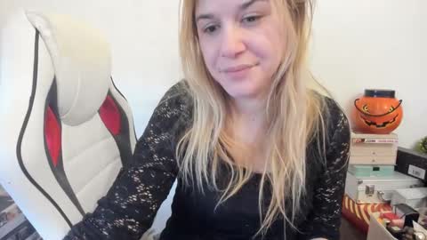 MIA online show from February 11, 12:27 pm