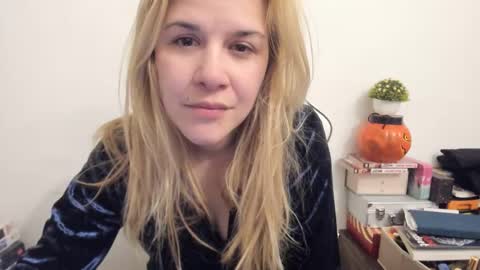 MIA online show from February 20, 7:52 pm