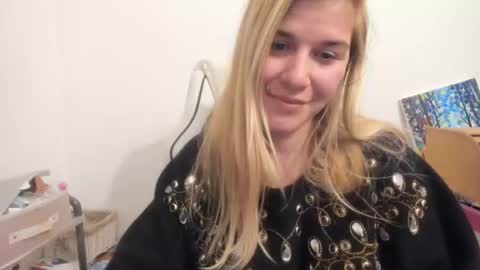 MIA online show from October 15, 9:04 pm