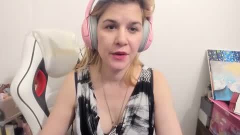 MIA online show from December 1, 6:13 pm