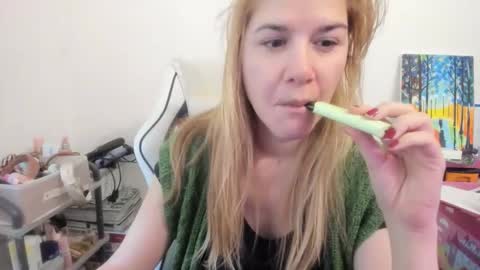 MIA online show from December 5, 11:19 am