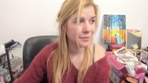 MIA online show from December 17, 11:33 pm