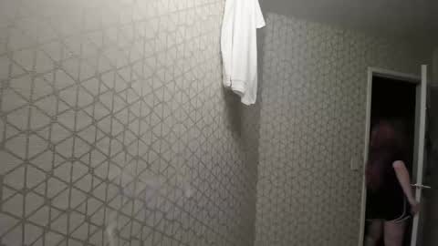 ArtsyHeartsyy online show from March 15, 1:33 am