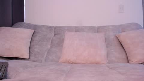 arturguy01 online show from February 9, 3:12 pm