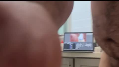 Snapshot of artyparty818 chatting on March 21, 9:40 pm artyparty818 online show from March 21, 9:40 pm