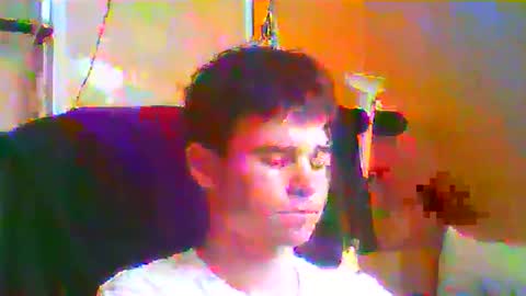 Snapshot of arvyn_ chatting on May 12, 8:11 am Denis online show from May 12, 8:11 am