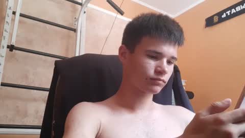 Snapshot of arvyn_ chatting on June 25, 8:41 am Denis online show from June 25, 8:41 am