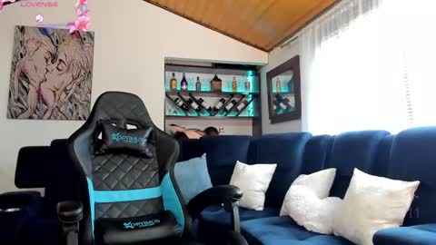 hellen online show from February 21, 4:16 pm