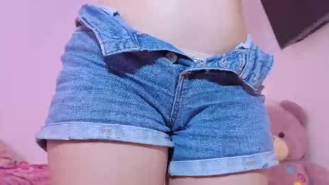 Snapshot of ary1_ chatting on March 29, 6:57 am Ary online show from March 29, 6:57 am