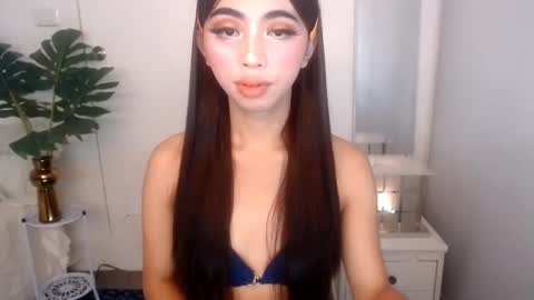 Snapshot of ary_99x chatting on March 12, 10:05 pm Ariella online show from March 12, 10:05 pm