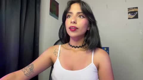   Independent Model online show from July 22, 2:47 am