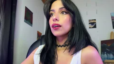   Independent Model online show from July 22, 8:55 pm