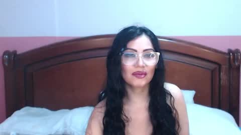 Snapshot of ary_z chatting on April 17, 2:03 am Ary online show from April 17, 2:03 am