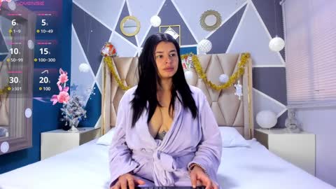 Arya Miller online show from January 2, 12:03 pm