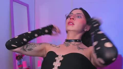 carol online show from October 11, 5:50 am