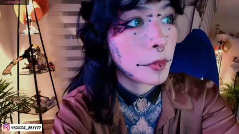 Snapshot of aryrousse chatting on May 5, 3:36 am Ary Rousse online show from May 5, 3:36 am