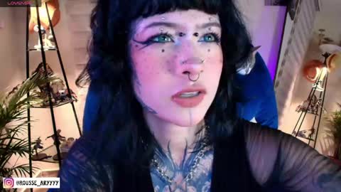 Snapshot of aryrousse chatting on May 27, 2:41 am Ary Rousse online show from May 27, 2:41 am