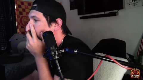 devilPup75 online show from September 29, 3:06 pm