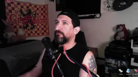 devilPup75 online show from January 12, 5:34 am