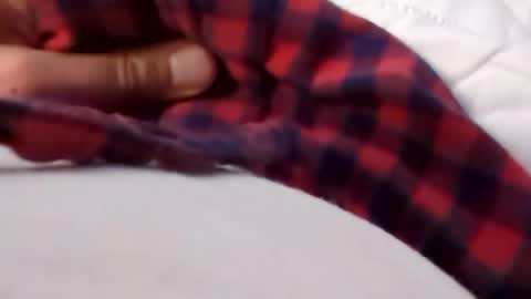 ash404040 online show from December 5, 2:42 am