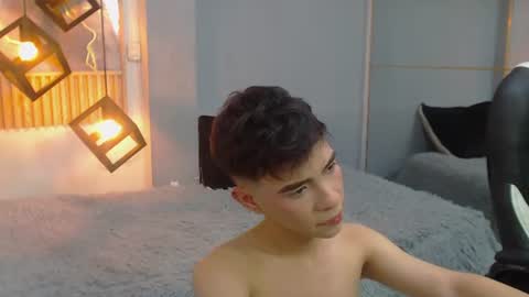 ash_kai online show from July 6, 8:22 am