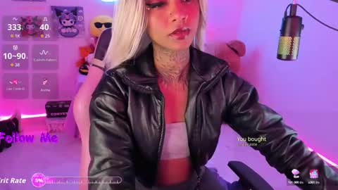 AshantiINDEPENDENT MODEL online show from September 20, 1:28 am