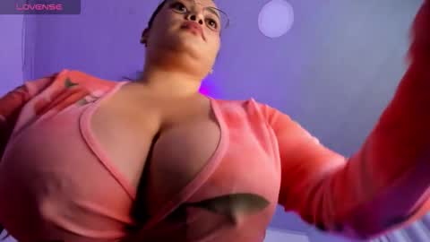 ashanty_vera01 online show from October 4, 3:48 am