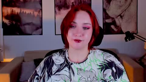 Snapshot of asheluck chatting on December 14, 2:12 am AshleyAshe online show from December 14, 2:12 am
