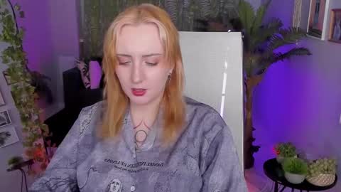 AshleyAshe  online show from May 7, 2:28 am
