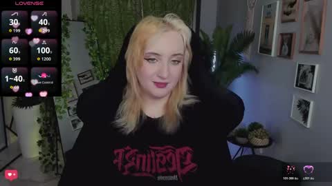 AshleyAshe  online show from May 24, 3:44 am