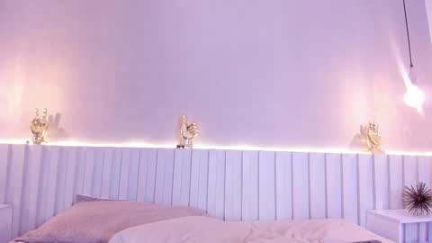 I am Ashley online show from October 10, 7:24 pm