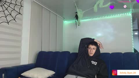 Ashley And Ryan  online show from October 23, 11:03 pm