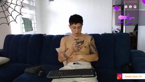 Ashley And Ryan  online show from October 31, 7:37 pm