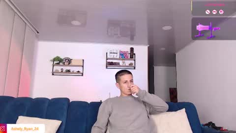 Ashley And Ryan  online show from June 9, 12:44 am