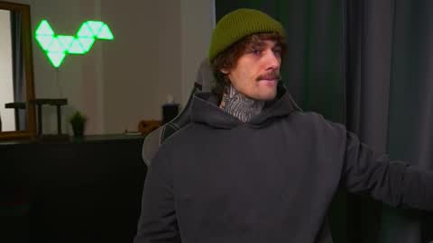 Snapshot of asher_88 chatting on October 6, 11:29 am Jerk Machine online show from October 6, 11:29 am