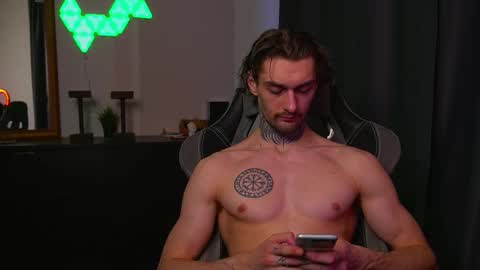 Snapshot of asher_88 chatting on October 19, 1:45 pm Jerk Machine online show from October 19, 1:45 pm