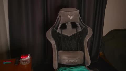 Snapshot of asher_88 chatting on December 1, 1:05 pm Jerk Machine online show from December 1, 1:05 pm