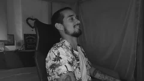 Snapshot of asherxxx_ chatting on March 6, 3:36 am CARIBBEAN DREAM online show from March 6, 3:36 am