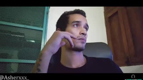 Snapshot of asherxxx_ chatting on April 20, 2:36 am CARIBBEAN DREAM online show from April 20, 2:36 am