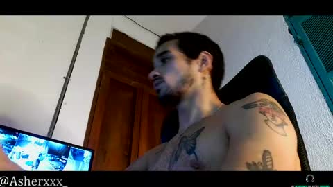 Snapshot of asherxxx_ chatting on April 30, 11:42 pm CARIBBEAN DREAM online show from April 30, 11:42 pm