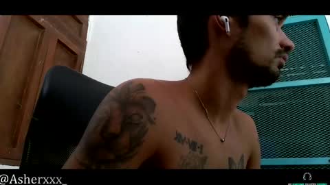 Snapshot of asherxxx_ chatting on May 7, 5:18 pm CARIBBEAN DREAM online show from May 7, 5:18 pm