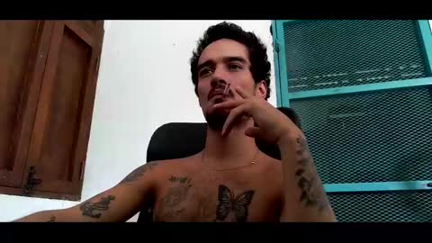 Snapshot of asherxxx_ chatting on June 8, 7:03 pm CARIBBEAN DREAM online show from June 8, 7:03 pm