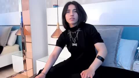 Snapshot of ashkoreh chatting on November 2, 6:32 pm Ashkoreh online show from November 2, 6:32 pm