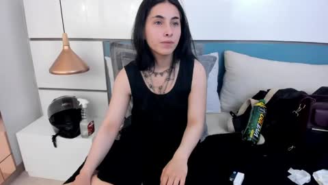 Ashkoreh online show from April 28, 6:57 pm