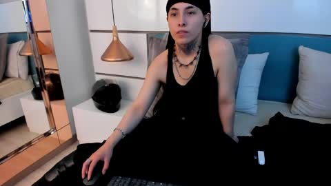 Ashkoreh online show from May 29, 7:56 pm