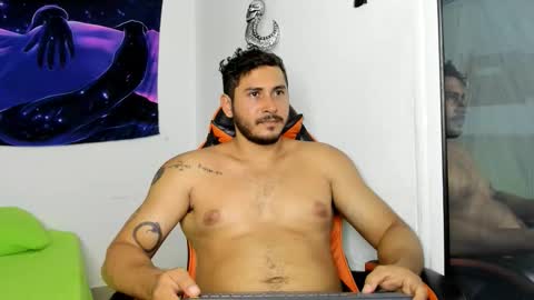 Snapshot of ashlan_king chatting on September 15, 7:25 pm ashlan_king online show from September 15, 7:25 pm