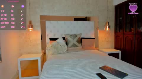 Ashleey Brownn  online show from December 4, 1:59 am