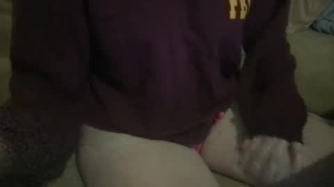 Snapshot of ashleighpink chatting on November 11, 11:54 am Ashleigh online show from November 11, 11:54 am