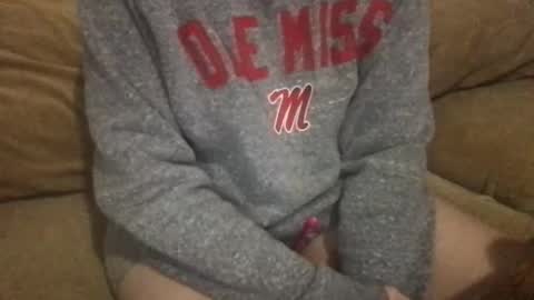 Snapshot of ashleighpink chatting on November 24, 12:27 pm Ashleigh online show from November 24, 12:27 pm