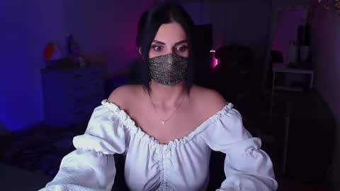 Snapshot of ashley__cooper__ chatting on December 4, 6:55 am Yasmina online show from December 4, 6:55 am